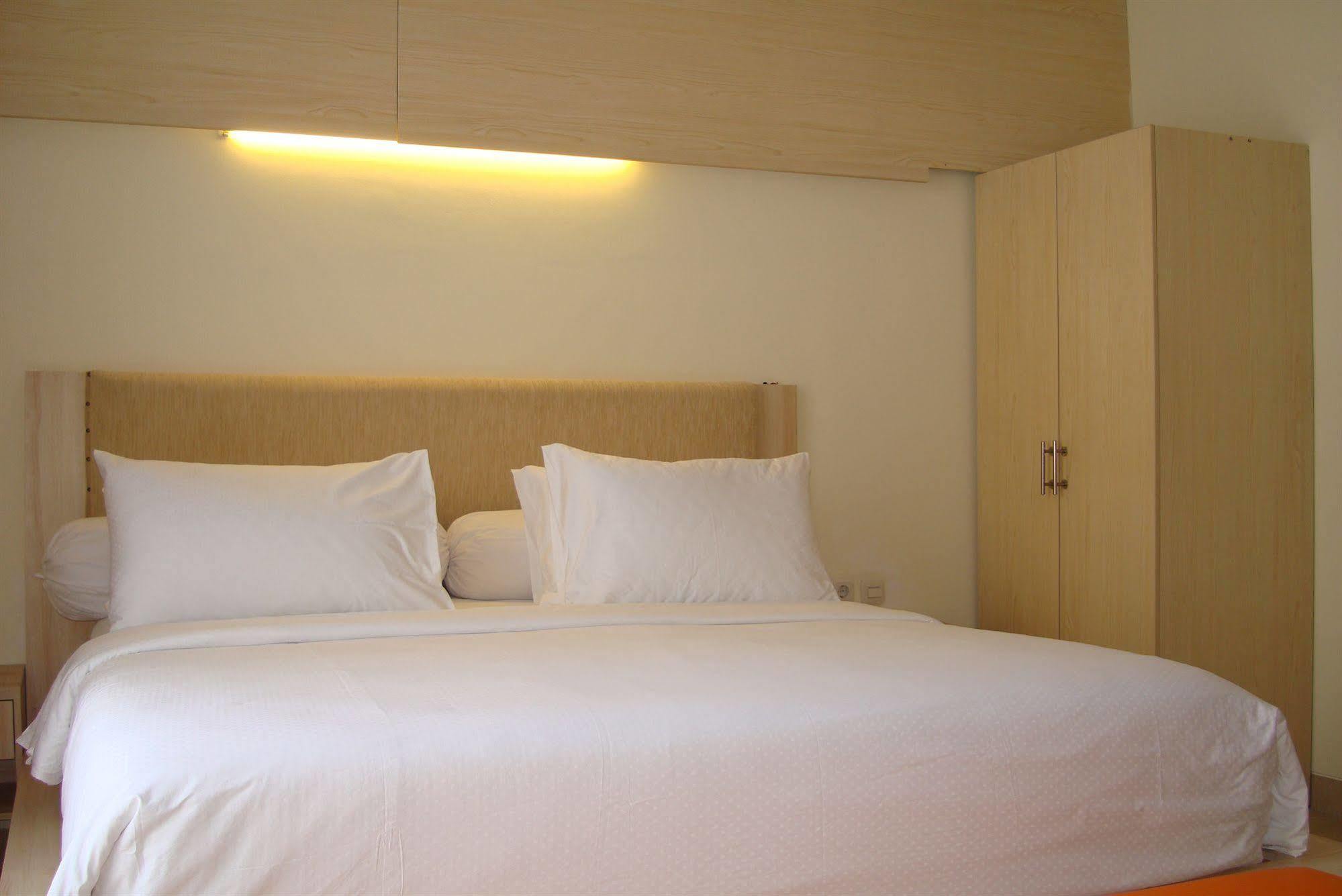 Ap Suite Apartment Kuta  Ngoại thất bức ảnh